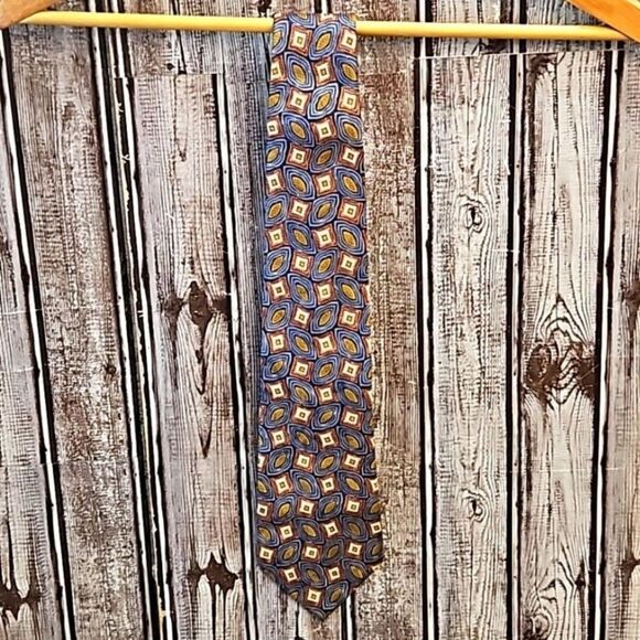 Burberry's of London Geometric Pattern Silk Tie - Picture 1 of 8